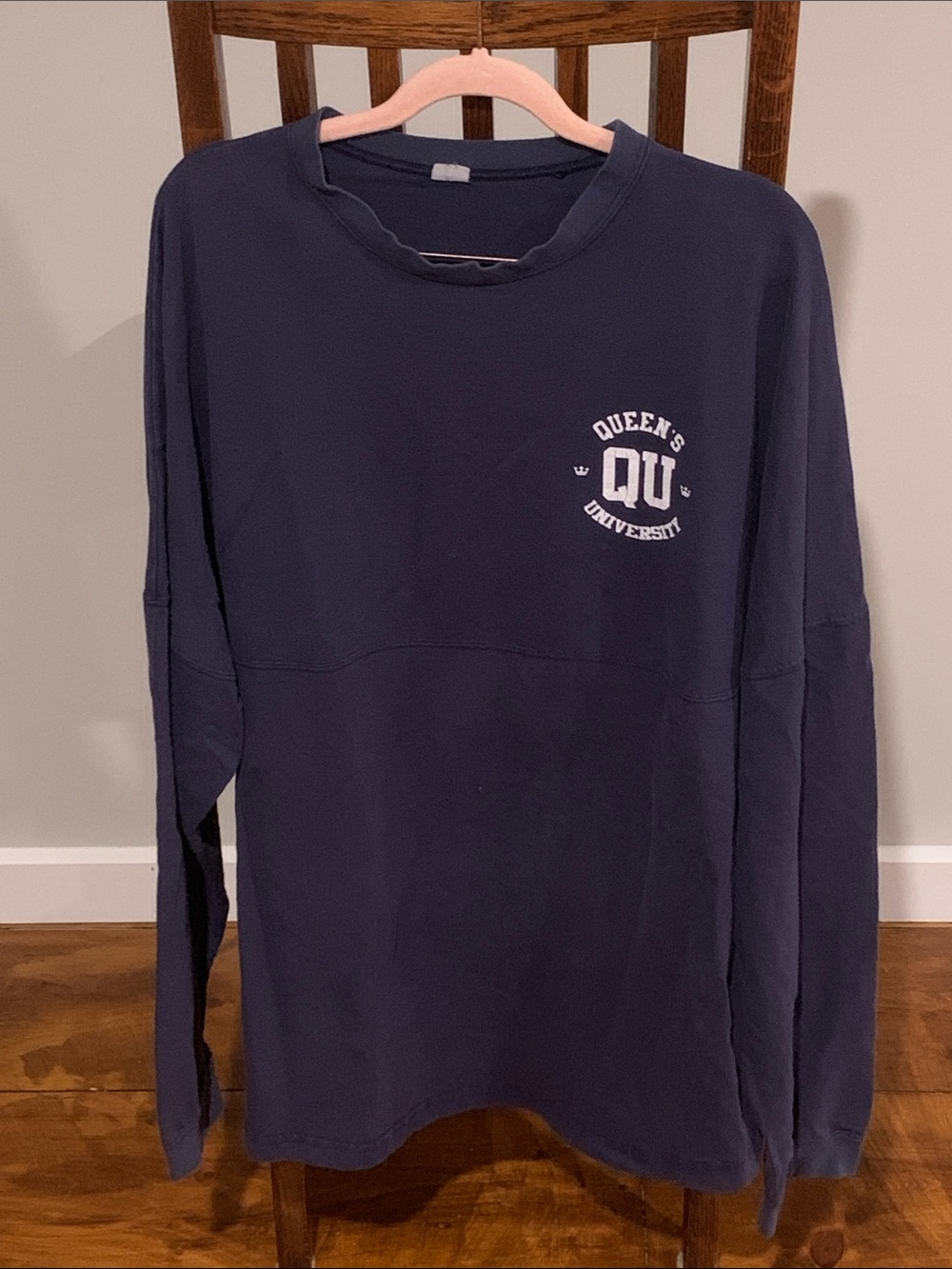 Vintage Queen's University Navy Crewneck Sweatshirt - Men's